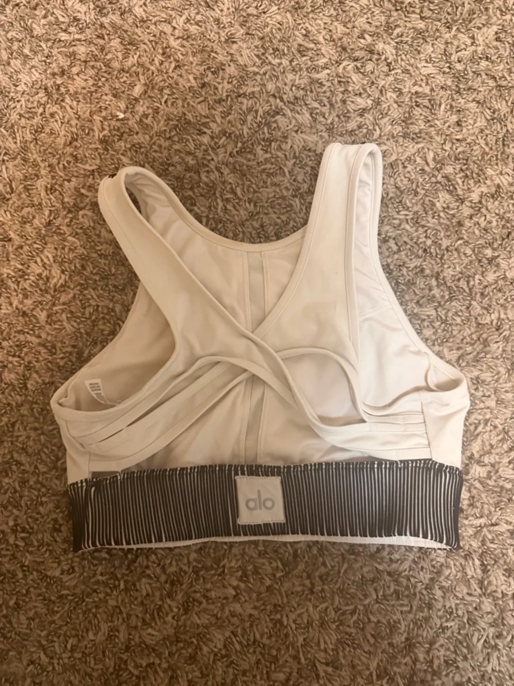 Alo Yoga Electric Sports Bra in bone - Picture 3 of 5